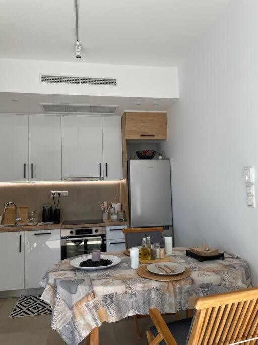 Μοντέρνα Εξοχική Μονοκατοικία Με Ιδιωτική Πισίνα! Khalkoutsion Exterior foto